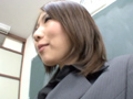 レズ女教師 男子生徒に見つかり 集団イラマチオ