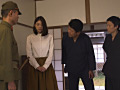 昭和女のエレジー 島の先生・夫の前で○されて…1945