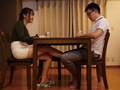 誰にでも色目を使う義姉のセックス欲 成海美雨