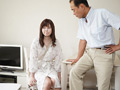 田舎に帰ると好色オヤジ達に手籠めにされた女子大生