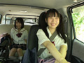 ちっぱい美少女2人と学校さぼってSEXヤリまくり温泉旅行
