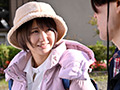 親友の彼女とキャンピングカー駆け落ち 深田結梨