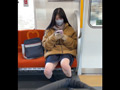 電車で挑発してきたJK 公園でパンチラ撮影会