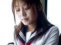 中出し痴○バス女子○生 辻さき