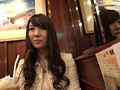 危険日に他人の精子を体内受精したがる今どきの人妻