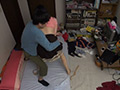 ひきこもり息子！母親の身体で欲情中出し