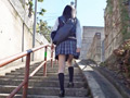 代々木でみつけたウブな女子◯生に素股。りかちゃん