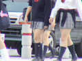 隠撮！女子○生たちの「太もも」 1