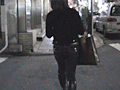 超接近！！ジーパンお尻○撮01