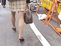 熟女追跡○撮 パンティくい込み！！