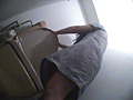 熟女がトイレでアナルオナニー2