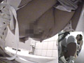 和式便所 指ずぽアナルオナニー1