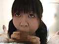 仮性包茎の皮をのばしてベロつっこんで 女子○生編01