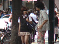 女子○生ナンパ乳揉み