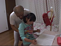 好色爺さんと孫娘の絶倫淫行マッサージ