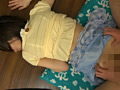 思春期の貧乳少女