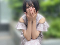 加賀美さらちゃんとリモバイ散歩！街中で絶頂恥○プレイ
