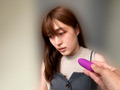 高城なぎさちゃんとリモバイ散歩！街中で絶頂恥○プレイ