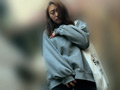 江澄ゆゆちゃんとリモバイ散歩！街中で絶頂恥○プレイ！