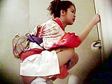 侵入（祝）成人式女子便所1