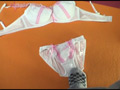 脱いだパンツを盗み撮り キャンギャル Vol.2