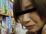 【書店○○】エロボディのお姉さんが中出し絶頂