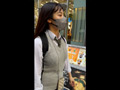 制服コスやエロコスでイキまくる19歳に中出し！！