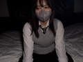 制服コスやエロコスでイキまくる19歳に中出し！！