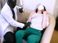 敏感身体フリーランスのくすぐりツボ探し女体実験