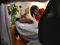 ○撮 覗きに気づいてもオナニーを止めない女
