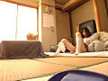 ○撮 覗きに気づいてもオナニーを止めない女