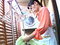 ベランダで洗濯物干し中の人妻にイタズラ2