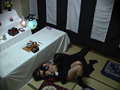 旦那の葬式中に未亡人を寝取り娘も寝取った映像の記録