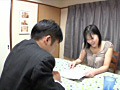アナルとマ●コを交互に○される人妻