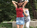 街中突然くすぐり