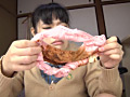 自分の糞を膣にパンパンに詰め込んでオナニー