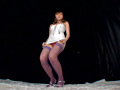 ダンスしながら脱糞2