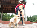 犬の散歩中の人妻にイタズラ