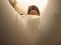 デカ尻ピタパンお姉さんの愛液交じり失禁オナニー
