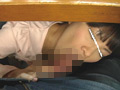 旦那が気付かない瞬間に大胆に不貞するビッチ人妻たち