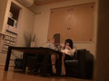 若い男を連れ込む人妻の不倫○撮 巨乳妻ラブホ狂乱SEX