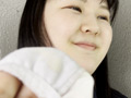 街角で声をかけてパンツの染みを見せてもらう りか