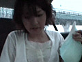 車内で我慢できずにおしっこをする女達