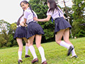 パンチラ誘惑から即フル勃起射精！小悪魔ロ○3姉妹！