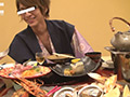 食事の最中に全裸オナニー！前立腺刺激で新快感！