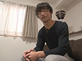 自宅に上がりこんで嫁に内緒でプライベート自慰撮影！！