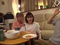 終電逃した親友の彼女がボクの部屋に泊まることに…