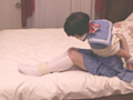 被虐のセーラー少女
