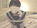 別荘地誘拐 脱がされたセーラー服