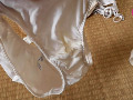 投稿／息子の嫁（28歳）の汚れたパンツ
